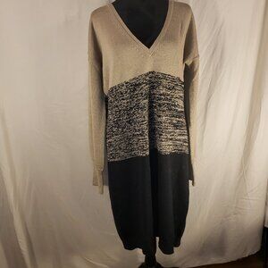 Adrienne Vittadini L Beige/Black Knit Sweater Dress